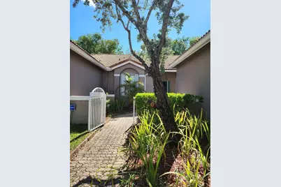 2300 E Aragon Boulevard #2, Sunrise, FL 33313 - Photo 1