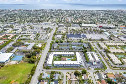 400 SE 10th Street #211, Deerfield Beach, FL 33441 - Photo 1