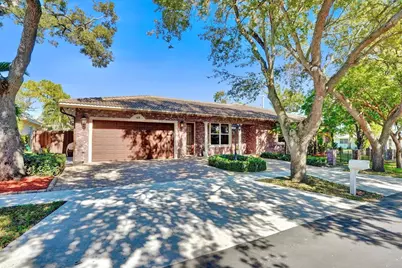 49 SE 6th Street, Dania Beach, FL 33004 - Photo 1