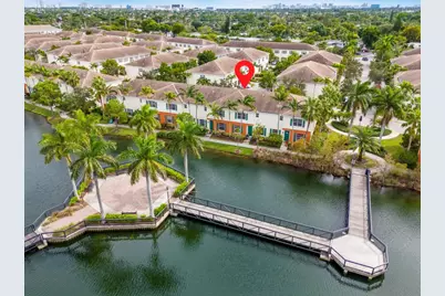 195 SW 7th Street, Pompano Beach, FL 33060 - Photo 1