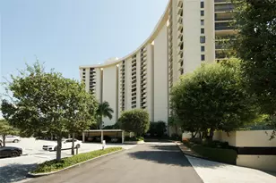2480 Presidential Way, West Palm Beach, FL 33401 - Photo 1