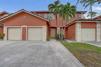1003 NW 100th Avenue, Pembroke Pines, FL 33024 - Photo 1