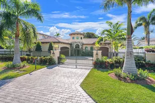 2500 NE 14th St, Fort Lauderdale, FL 33304 - Photo 1