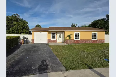 405 SW 79th Terrace, North Lauderdale, FL 33068 - Photo 1