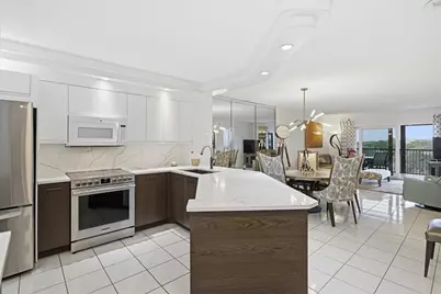 2238 N Cypress Bend Drive #608, Pompano Beach, FL 33069 - Photo 1