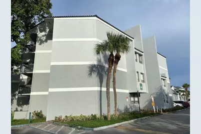 2000 N Congress Avenue #204, West Palm Beach, FL 33401 - Photo 1