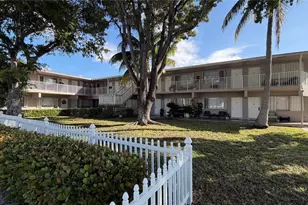 344 SE 11th Ave, Pompano Beach, FL 33060 - Photo 1