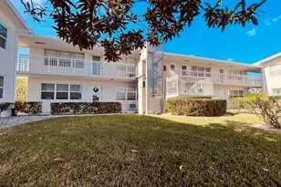 387 Chatham Unit, West Palm Beach, FL 33417 - Photo 1