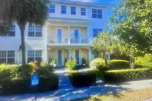 2720 NE 9th Ave, Wilton Manors, FL 33334 - Photo 1