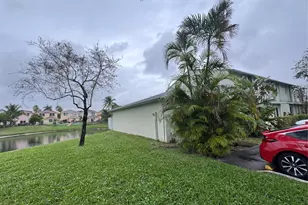 821 Crystal Lake Dr, Deerfield Beach, FL 33064 - Photo 1