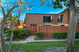 9101 SW 19th Pl, Davie, FL 33324 - Photo 1