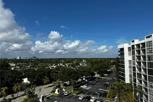 800 Parkview Dr, Hallandale Beach, FL 33009 - Photo 1