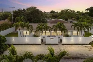 2000 NE 17 Ct, Fort Lauderdale, FL 33304 - Photo 1