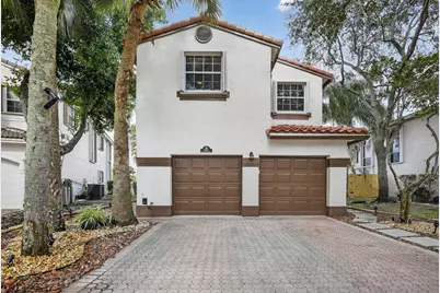 9861 Fairway Cove Lane, Plantation, FL 33324 - Photo 1