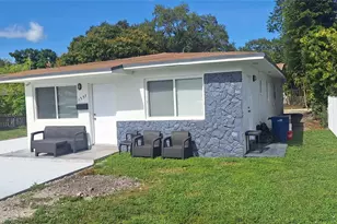 1555 NE 148th St, Miami, FL 33161 - Photo 1