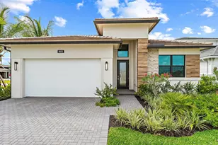 9603 St Germain Dr, West Palm Beach, FL 33412 - Photo 1