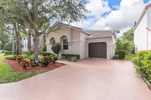 10650 NW 48th St, Coral Springs, FL 33076 - Photo 1
