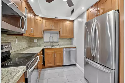 830 S Hollybrook Drive #310, Pembroke Pines, FL 33025 - Photo 1