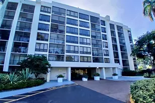 5951 Wellesley Park Dr, Boca Raton, FL 33433 - Photo 1