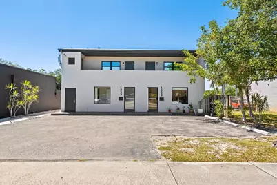 1339 NE 4 Avenue #UPSTAIRS, Fort Lauderdale, FL 33304 - Photo 1