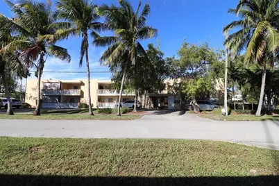 2031 NE 139th Street #12, North Miami Beach, FL 33181 - Photo 1