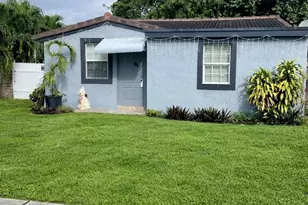 2459 Dewey St, Hollywood, FL 33020 - Photo 1