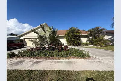 71 Laredo Lane, Boca Raton, FL 33487 - Photo 1