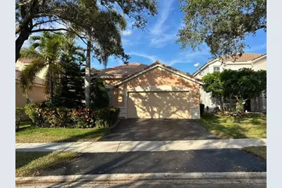1572 Banyan Way, Weston, FL 33327 - Photo 1