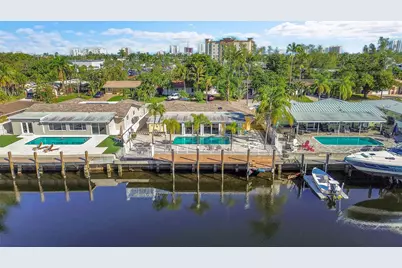 961 SE 10th Court, Pompano Beach, FL 33060 - Photo 1