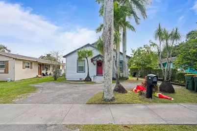 708 NW 15th Street, Homestead, FL 33030 - Photo 1