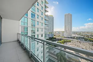 92 SW 3rd St, Miami, FL 33130 - Photo 1