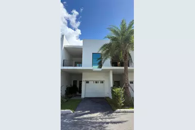 2526 Pierce Street #5, Hollywood, FL 33020 - Photo 1