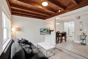 901 SE 14th Ct, Fort Lauderdale, FL 33316 - Photo 1