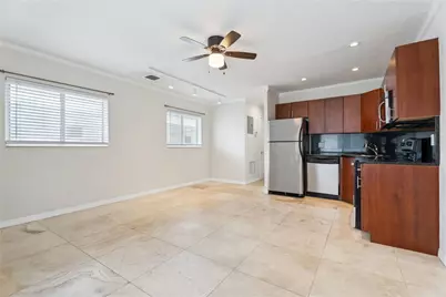 1878 NE 46th Street #C8, Fort Lauderdale, FL 33308 - Photo 1