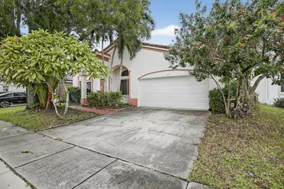 1601 SW 106th Terrace, Davie, FL 33324 - Photo 1