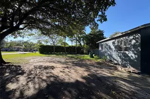 45 NE 146th St Unit, Miami, FL 33161 - Photo 1