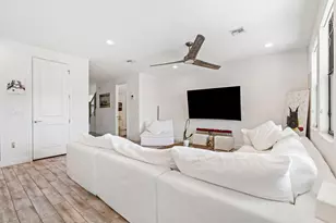 12512 NW 32nd Manor, Sunrise, FL 33323 - Photo 8