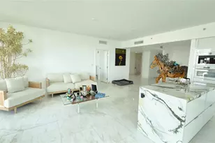 7910 Harbor Island Dr, North Bay Village, FL 33141 - Photo 1