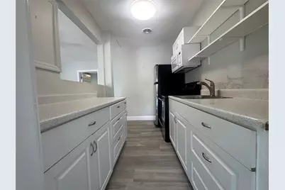 828 NE 17th Avenue #1, Fort Lauderdale, FL 33304 - Photo 1