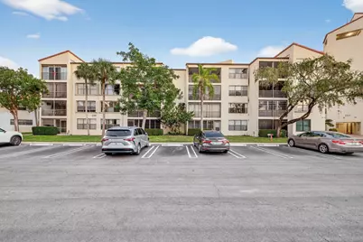 2312 S Cypress Bend Drive #405, Pompano Beach, FL 33069 - Photo 1