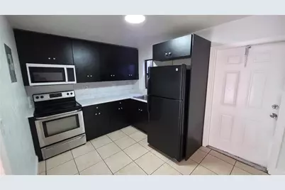 1113 SW 15th Terrace #5, Fort Lauderdale, FL 33312 - Photo 1