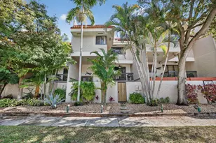 1401 NE 9th St, Fort Lauderdale, FL 33304 - Photo 1