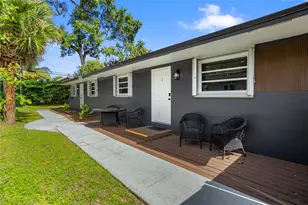 827 SW 29th St, Fort Lauderdale, FL 33315 - Photo 1