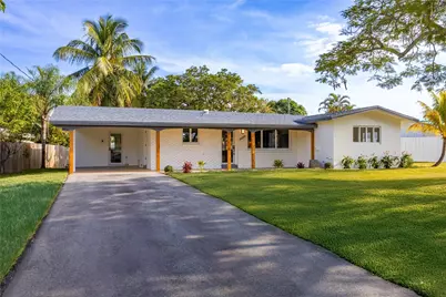 3400 NE 17th Way, Oakland Park, FL 33334 - Photo 1