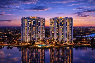 2681 N Flamingo Rd Unit, Fort Lauderdale, FL 33323 - Photo 1