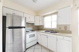 5870 NW 16th Pl, Sunrise, FL 33313 - Photo 1