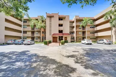 9501 Seagrape Drive #403, Davie, FL 33324 - Photo 1