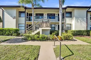 7673 Tahiti Ln, Lake Worth, FL 33467 - Photo 1