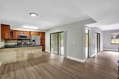 4872 NW 95th Avenue, Sunrise, FL 33351 - Photo 1