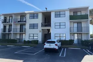 752 Executive Center Dr, West Palm Beach, FL 33401 - Photo 1